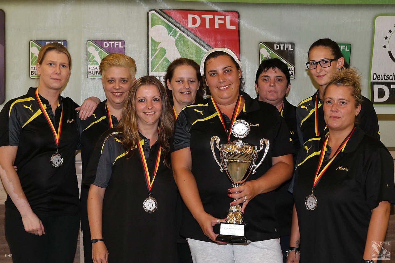 80 Siegerehrung - 16 1600x c